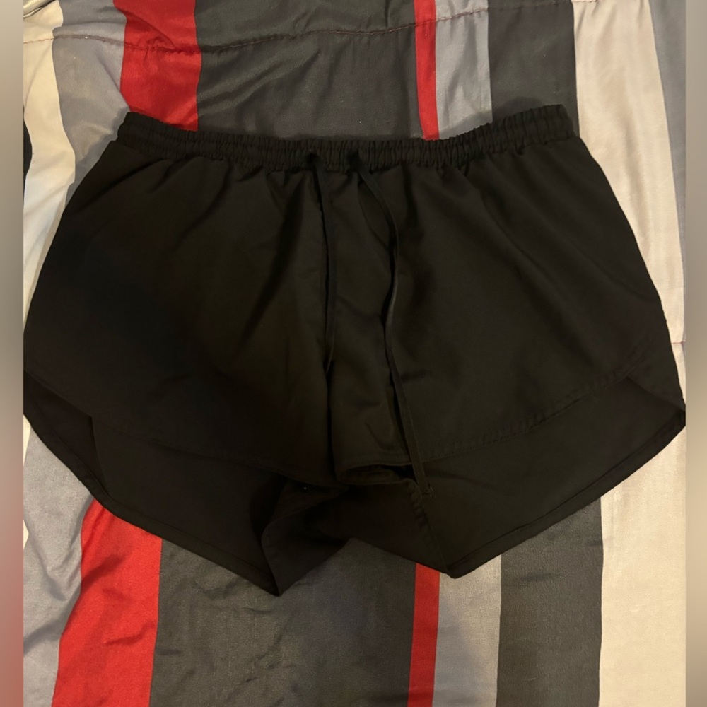 Old navy black athletic shorts